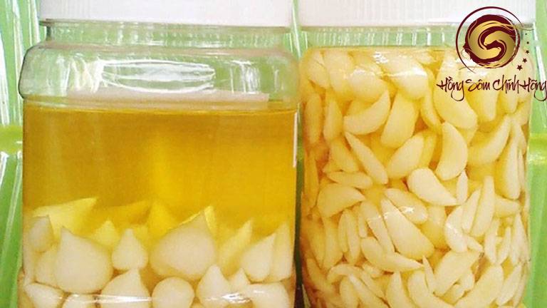 Hướng dẫn cách ngâm rượu tỏi chữa bệnh xương khớp hiệu quả nhất năm 2023