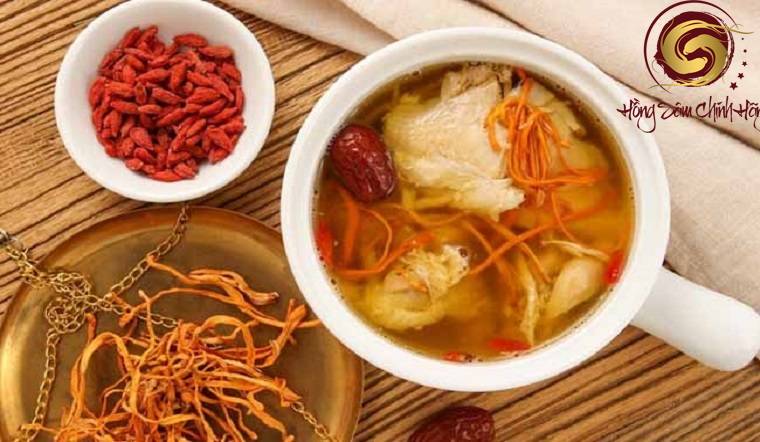 gà hầm đông trùng hạ thảo