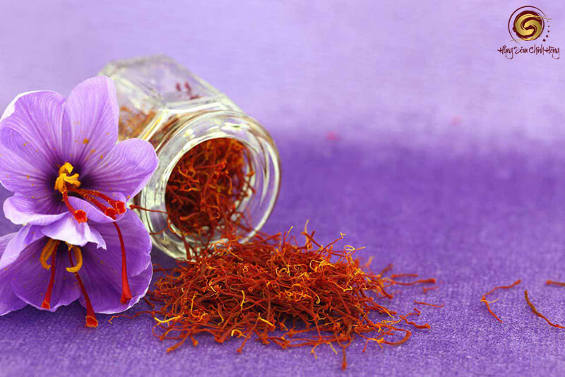 Giá saffron nhụy hoa nghệ tây hiện tại bao nhiêu tiền? Cập nhật bảng giá saffron mới nhất hiện nay