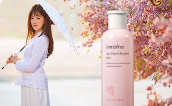 Nước hoa hồng Innisfree Jeju Cherry Blossom Skin